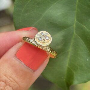 LINN Designs NY Moon & Stars Diamond 14k Gold Ring size 6
